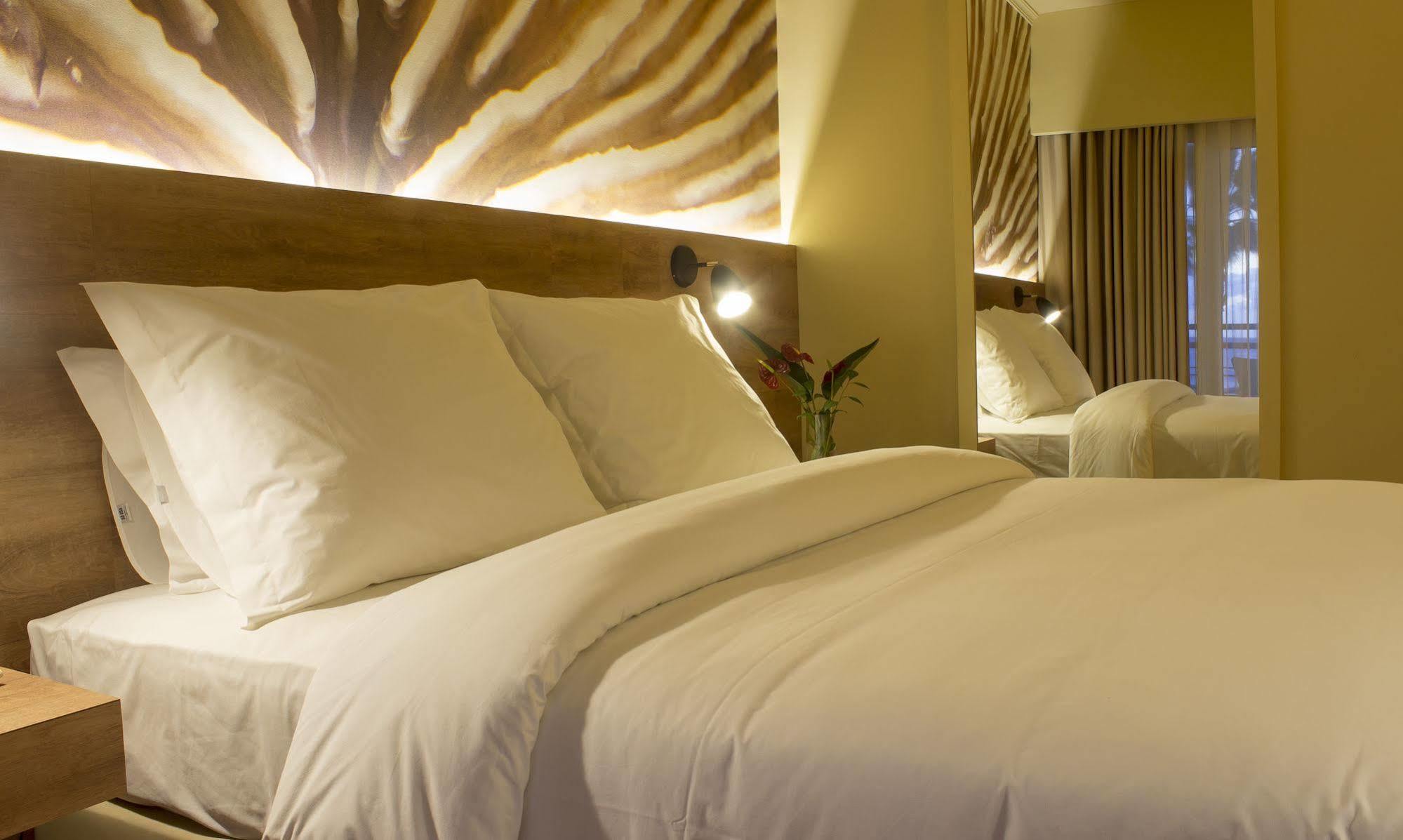 Calheta Beach - All-Inclusive - Savoy Signature エクステリア 写真